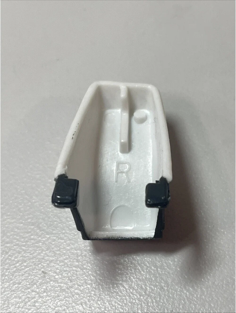 Ronin Warriors Hariel LEFT FOOT GUARD original Playmates accessory weapon part